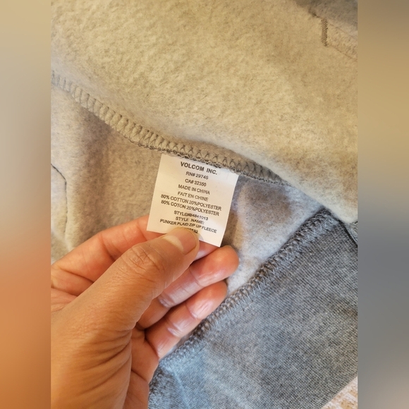 Volcom Gray Utility Jacket with Hood - Picture 12 of 13